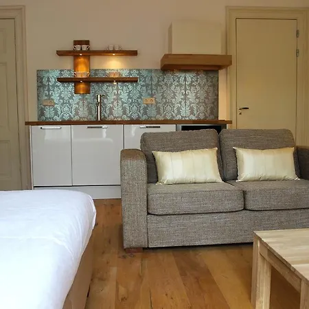 Jewel Canal Amsterdam