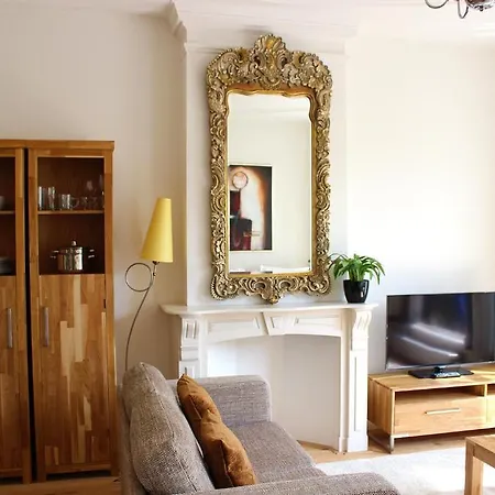 Rum i privatbostad Jewel Canal *