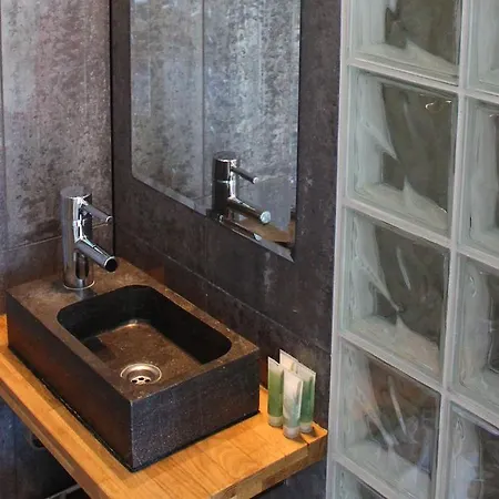 Jewel Canal * Amsterdam