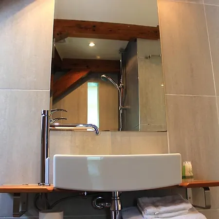 Rum i privatbostad Jewel Canal *